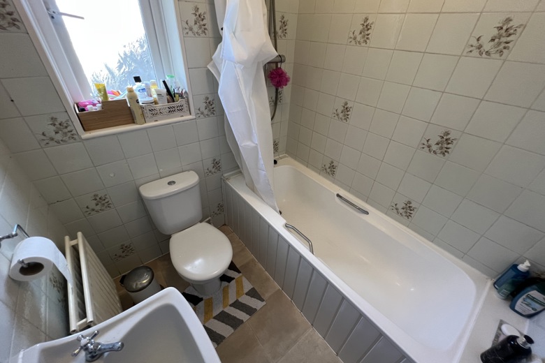 4 Bedroom House in Oswald Road BOURNEMOUTH