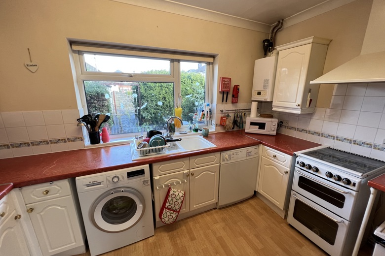 4 Bedroom House in Oswald Road BOURNEMOUTH