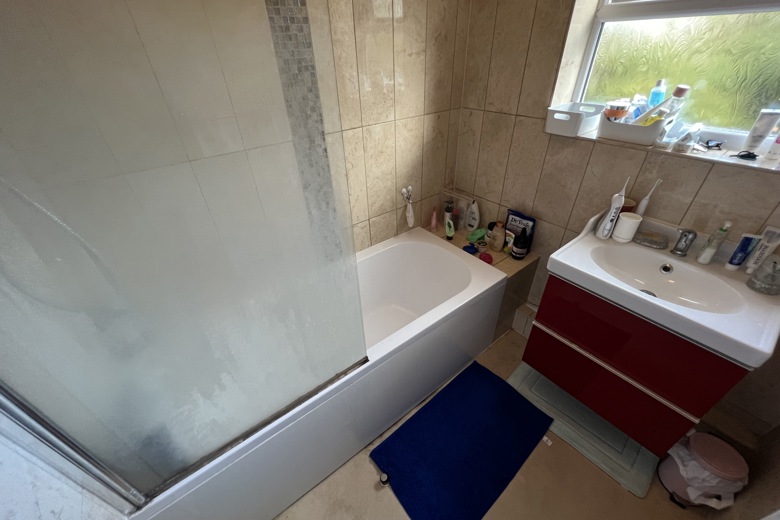 4 Bedroom House in Oswald Road BOURNEMOUTH