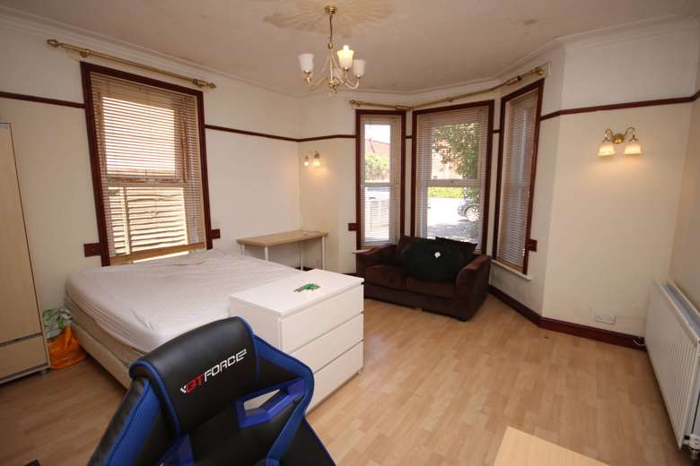 0 Bedroom House in Malmesbury Park Road BOURNEMOUTH