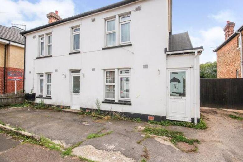 3 Bedroom Flat in Alma Road BOURNEMOUTH