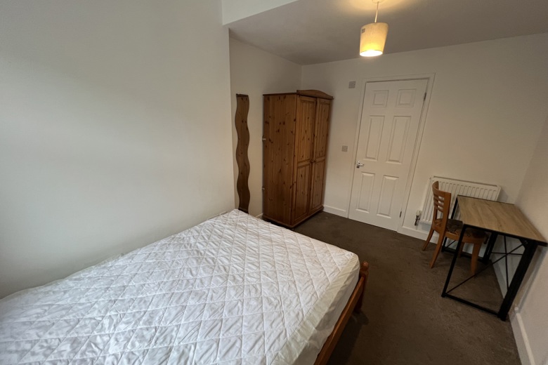 11 Bedroom House in Talbot Road BOURNEMOUTH