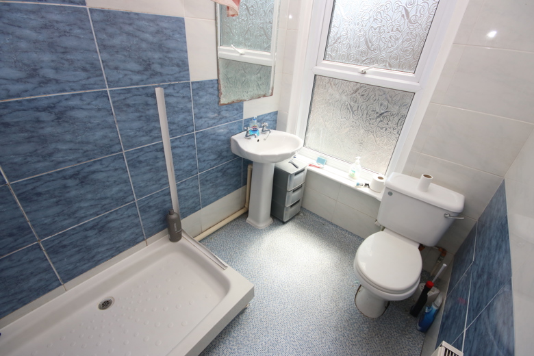 5 Bedroom House in Wycliffe Road BOURNEMOUTH