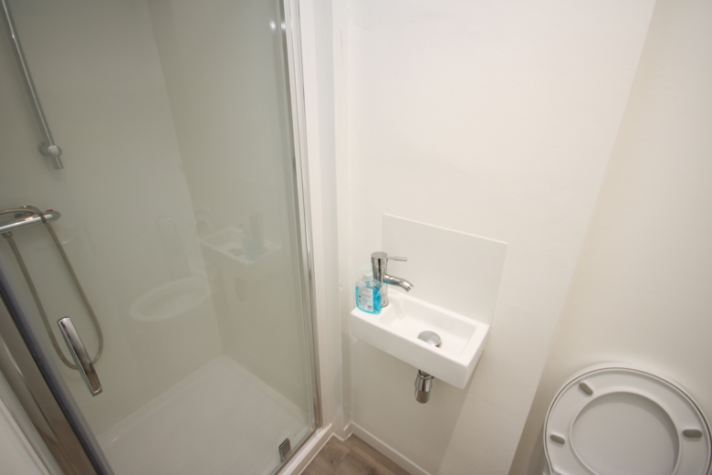 10 Bedroom House in Talbot Road BOURNEMOUTH