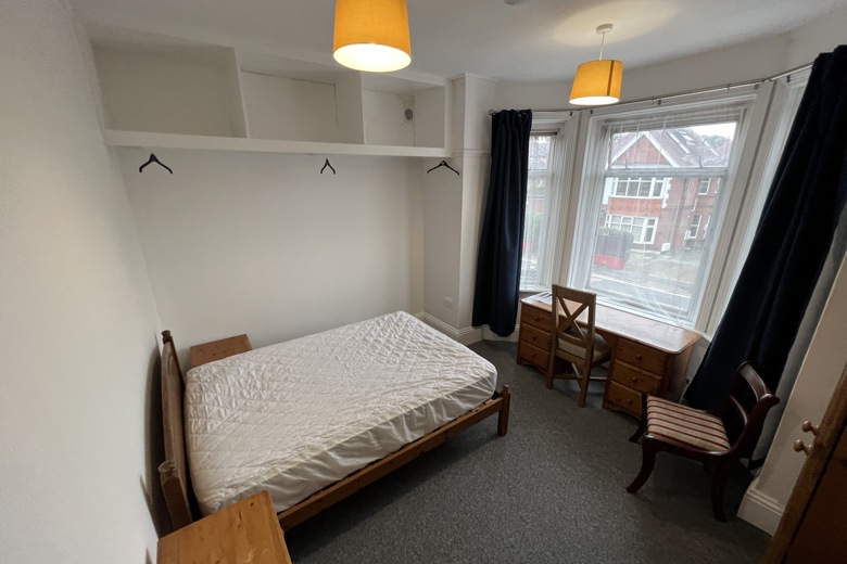 11 Bedroom House in Talbot Road BOURNEMOUTH