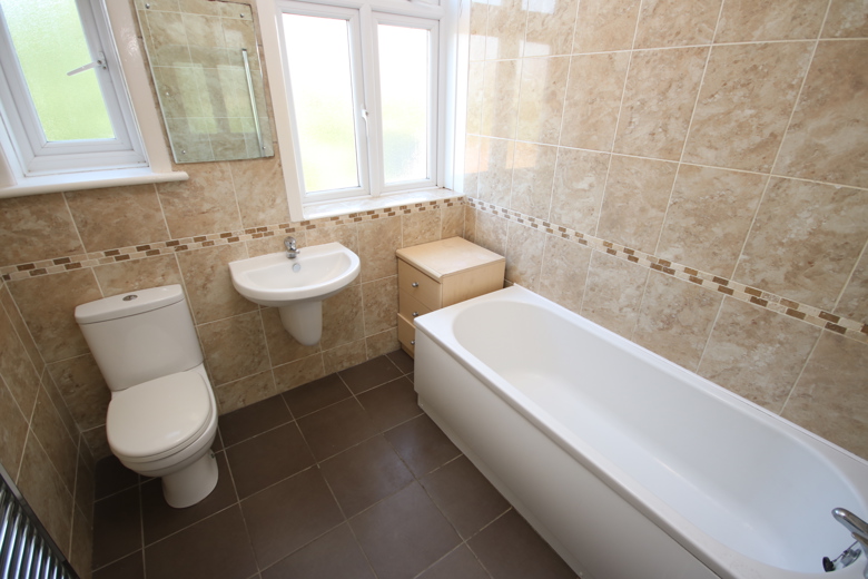 7 Bedroom House in Fernside Road BOURNEMOUTH