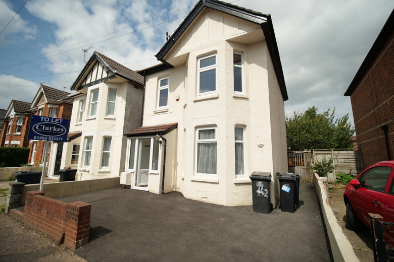 5 Bedroom House in Shelbourne Road BOURNEMOUTH