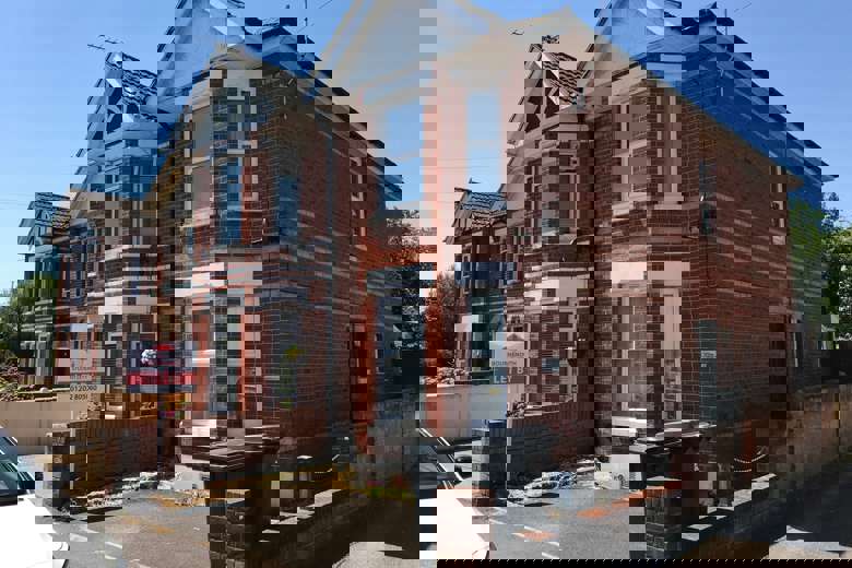 4 Bedroom House in Bemister Road BOURNEMOUTH