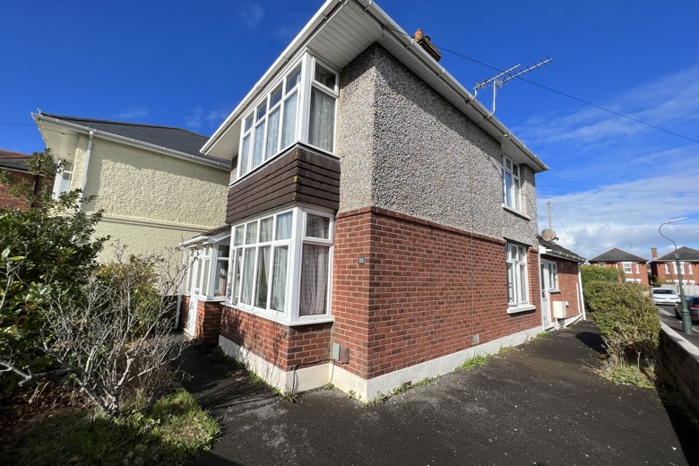 4 Bedroom House in Oswald Road BOURNEMOUTH