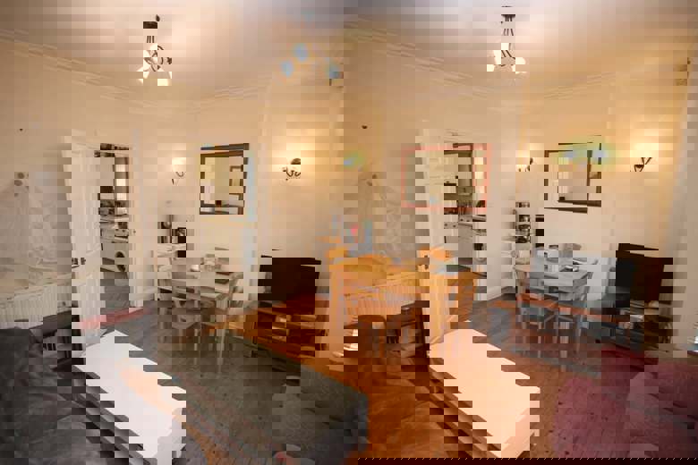 4 Bedroom House in Columbia Road BOURNEMOUTH